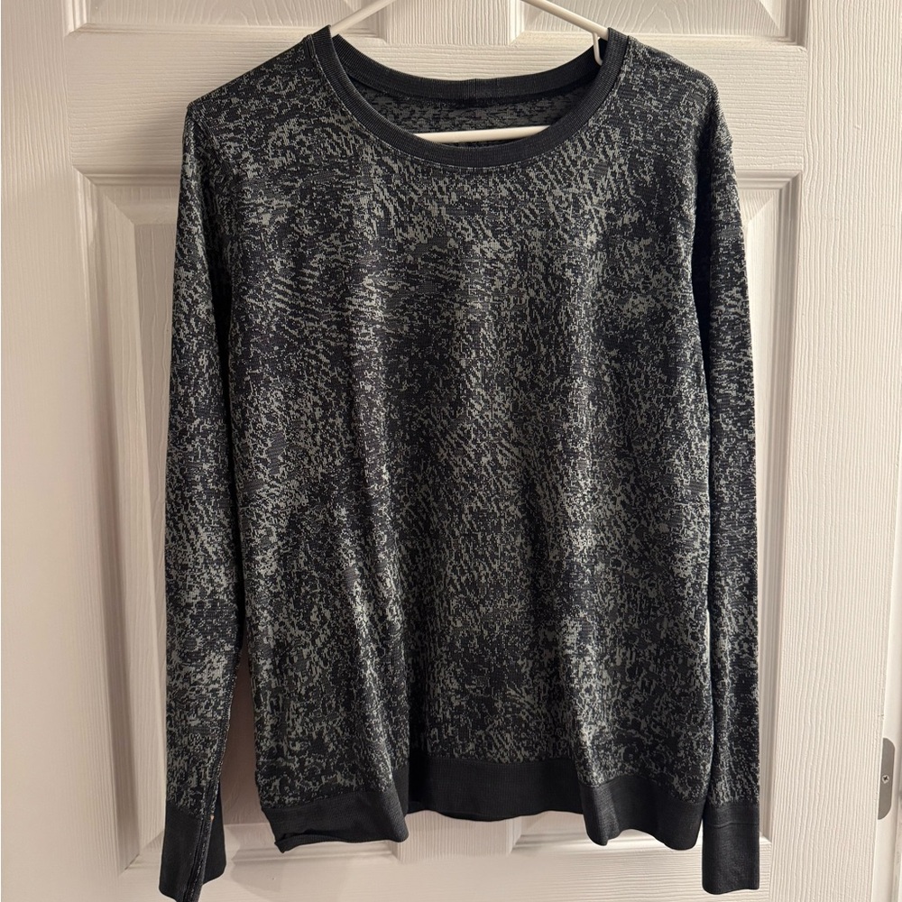 Lululemon swiftly breathe relaxed fit